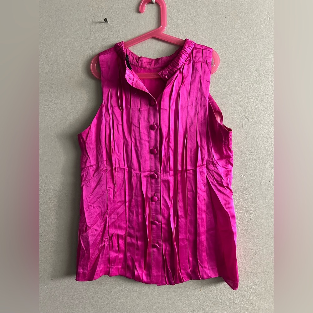2009 Y2K Banana Republic Pink 100% Silk Sleeveless Top Pleated Tank Blouse S